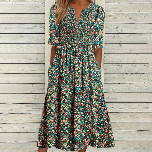 Livia – Klänning med blommönster och knappar
