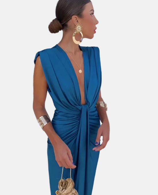 KELSEY | STILIG PLISSÉKLÄDNING